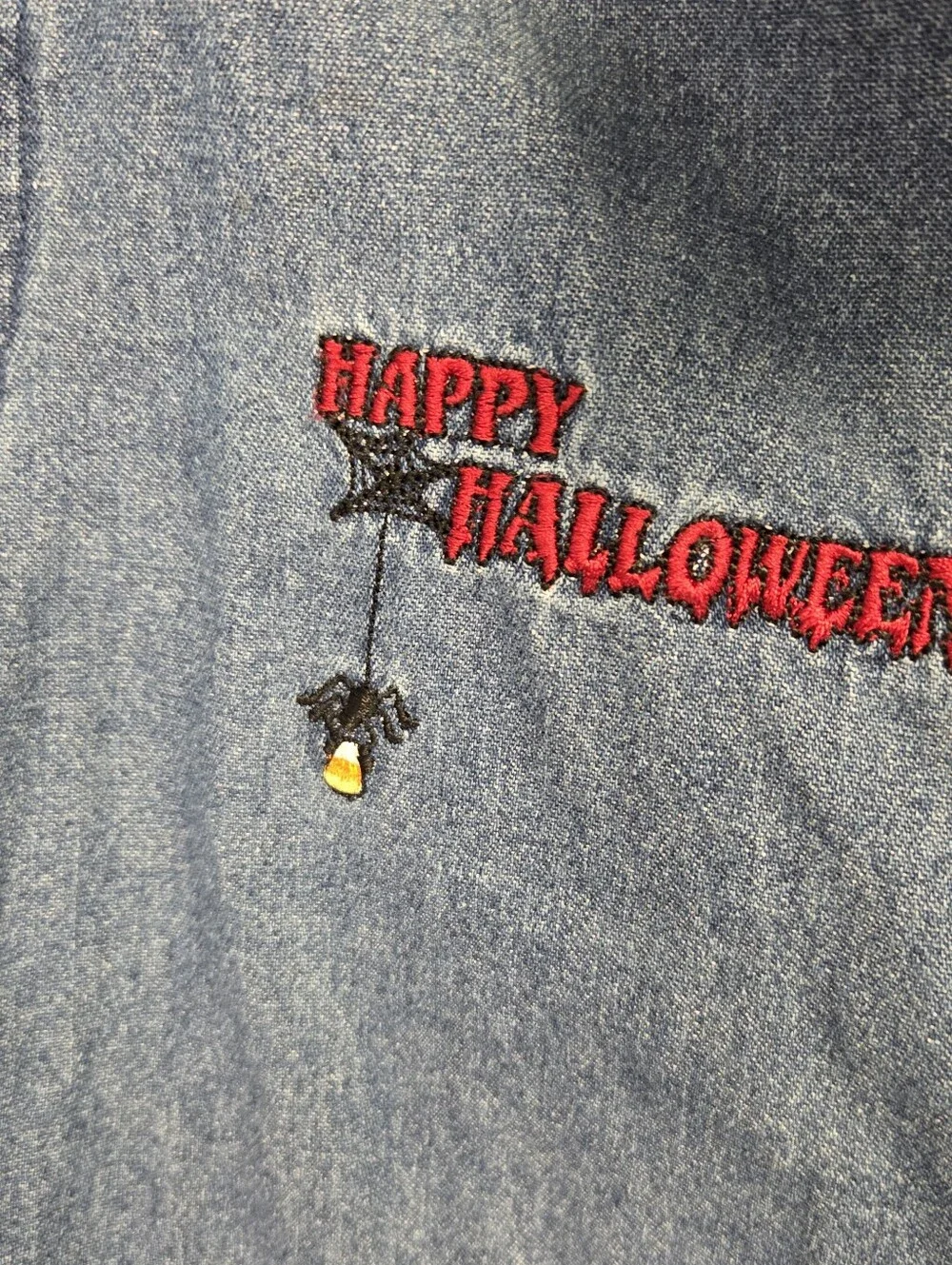 Vintage Holiday Editions Embroidered Halloween Denim Chambray Shirt Size Large - Picture 3 of 6